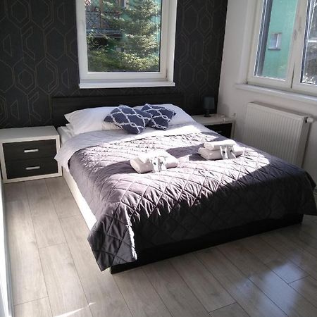Park Apartament Rzeszów Kültér fotó