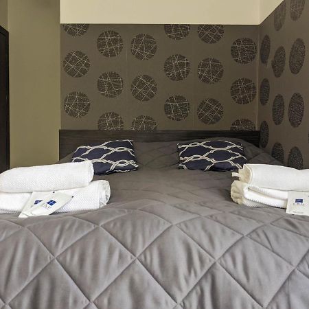 Park Apartament Rzeszów Kültér fotó