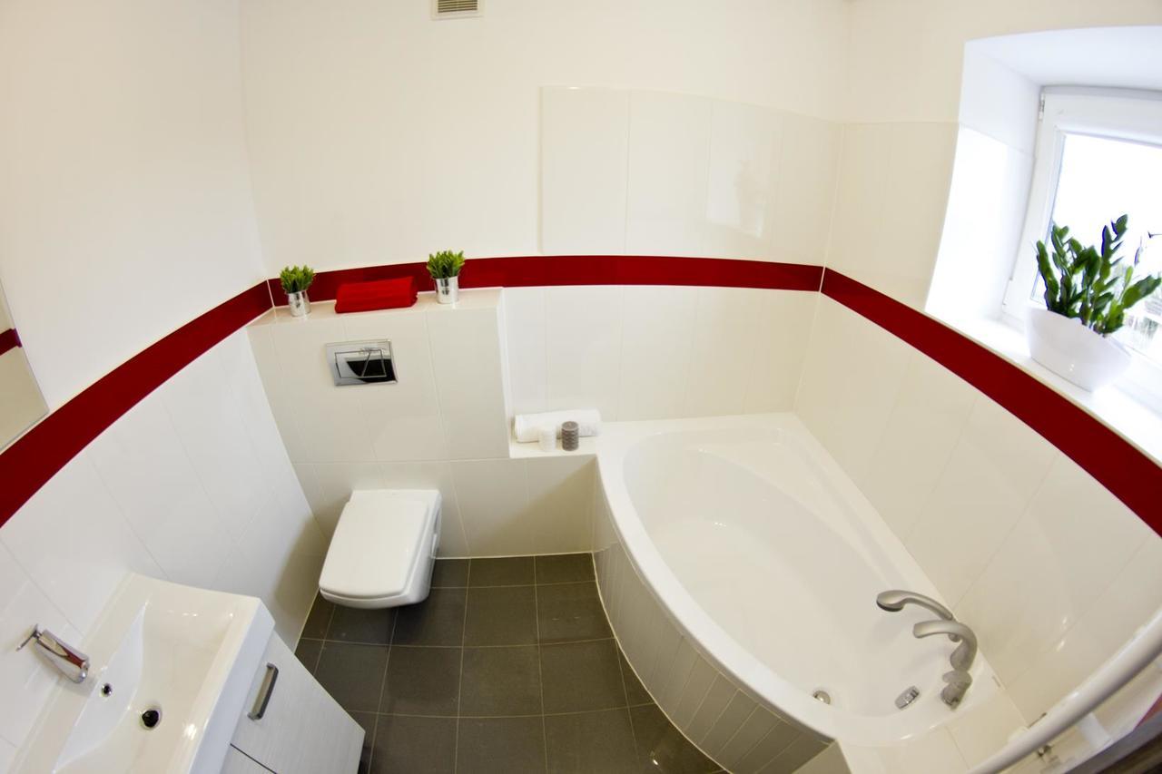Park Apartament Rzeszów Kültér fotó