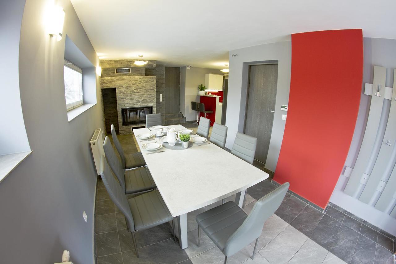 Park Apartament Rzeszów Kültér fotó